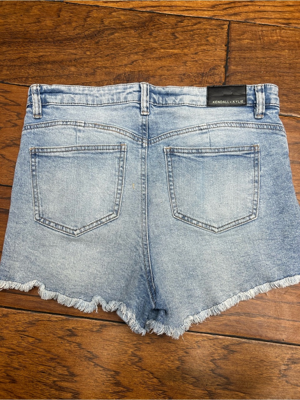 Kendall & Kylie Light Blue High-Rise Drifter shorts - Picture 6 of 6